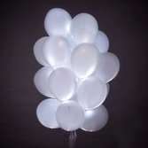 Светящиеся белые шарики
